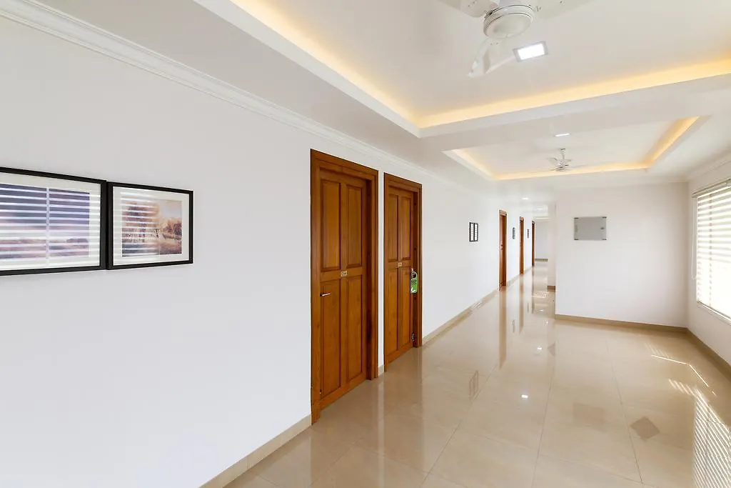 Treebo Tgr Suites Kochi Hotel