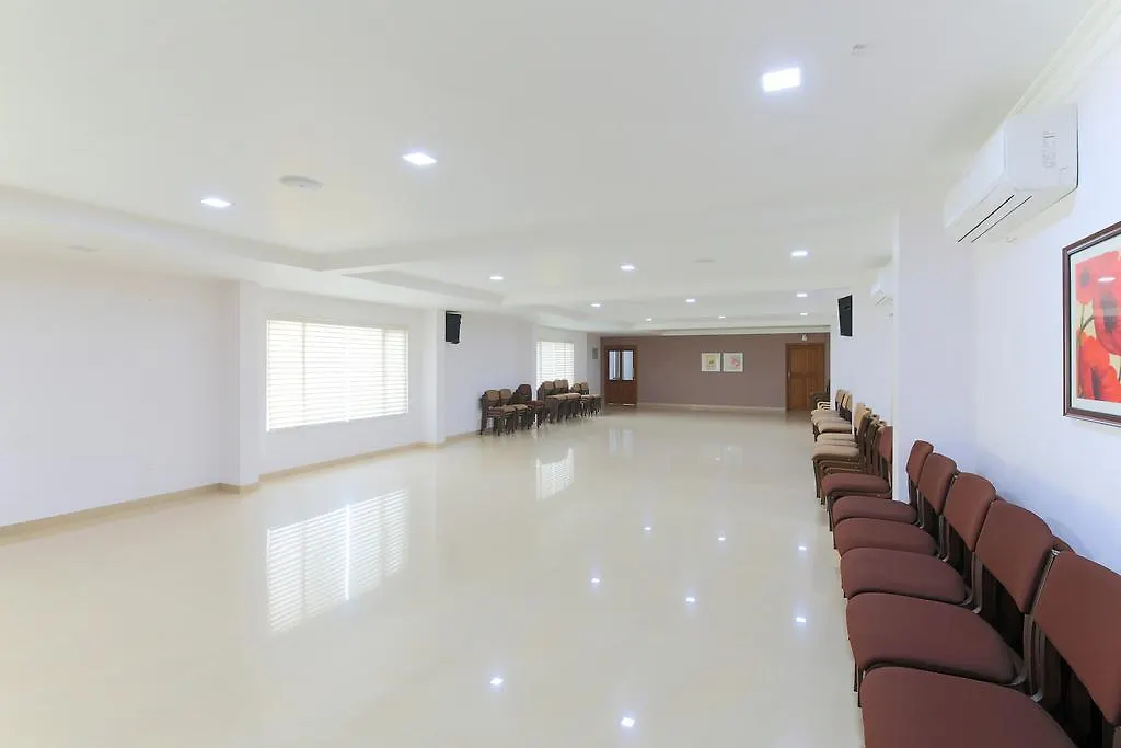 Treebo Tgr Suites Kochi India