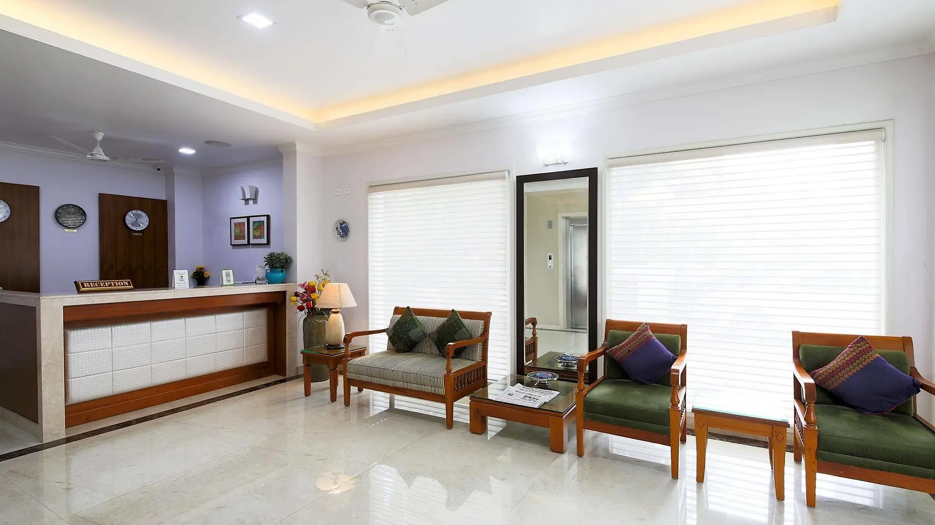 Treebo Tgr Suites Kochi Hotel