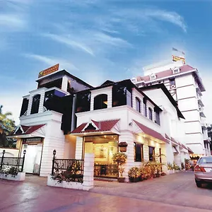 Hotel Yuvarani Residency, Kochi